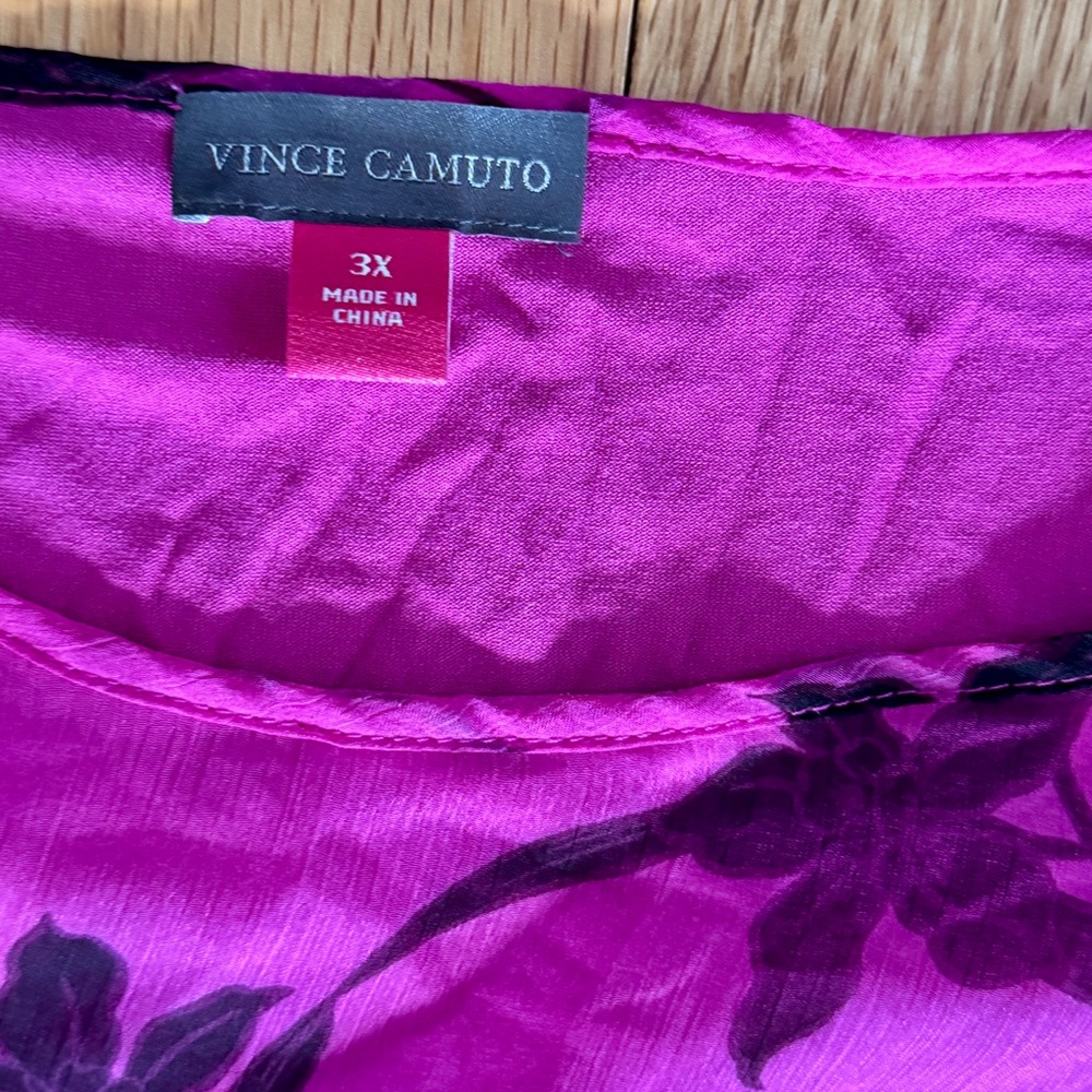 Vince Camuto Fuchsia and Black Blouse - Picture 2 of 6